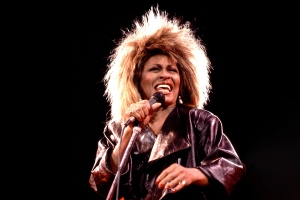 Tina Turner Essentials 1984